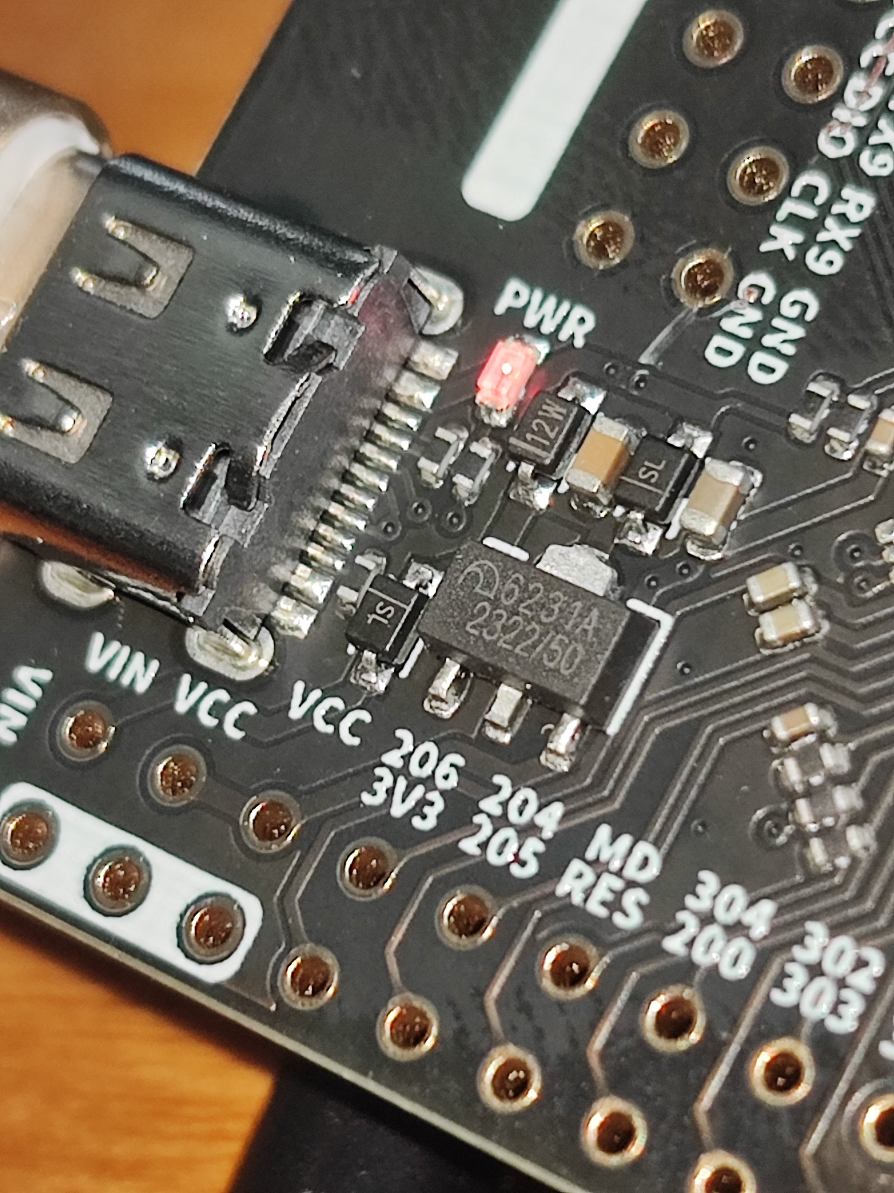 RA4M1 board LDO